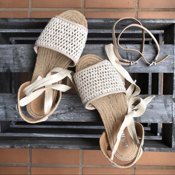 Espadrille sandals - Size 8 - NWT - Picture 3 of 10